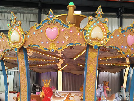 Carousel09