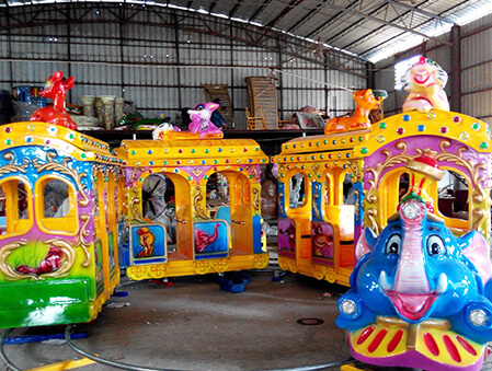 Elephant-Train-11