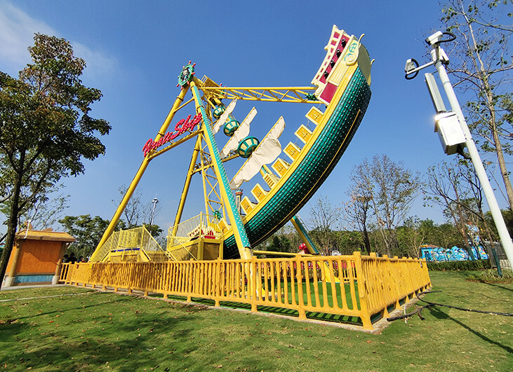 Pirate Boat
